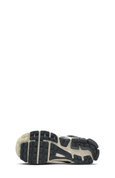 Nike Kids' Vomero 5 Sneaker In Multi