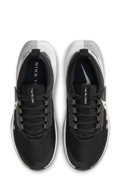 Nike Zegama 2 Trail Running Shoe In Multi