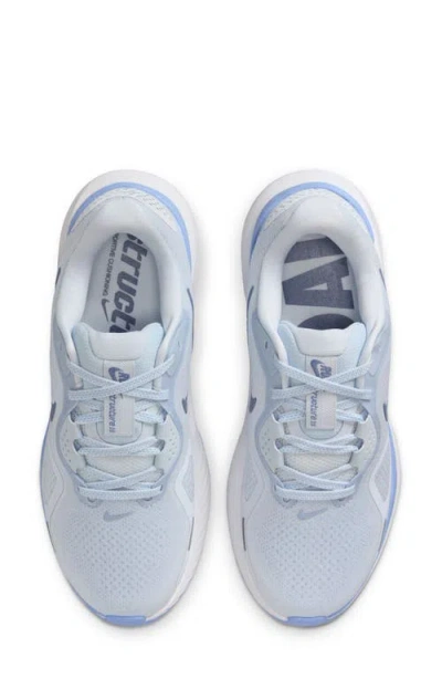 Nike Structure 26 Se Running Shoe In Multi