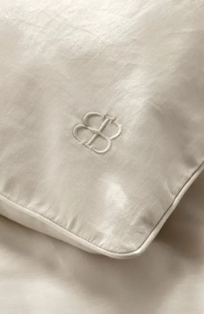 Boll & Branch Signature Piped Edge Duvet Set In White