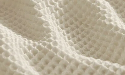 Boll & Branch Waffle Organic Cotton Blanket In White