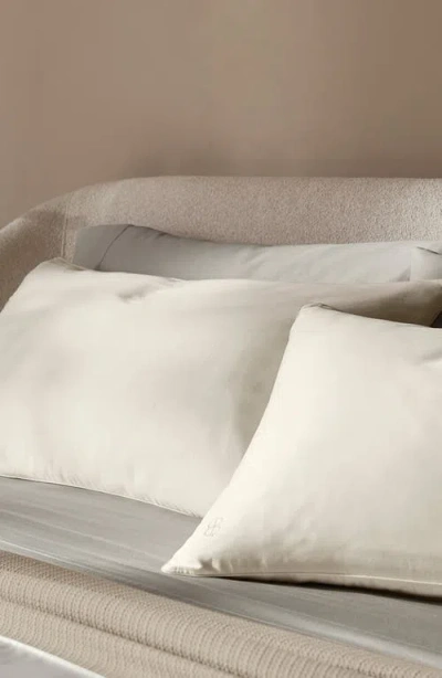 Boll & Branch Signature Piped Edge Duvet Set In White