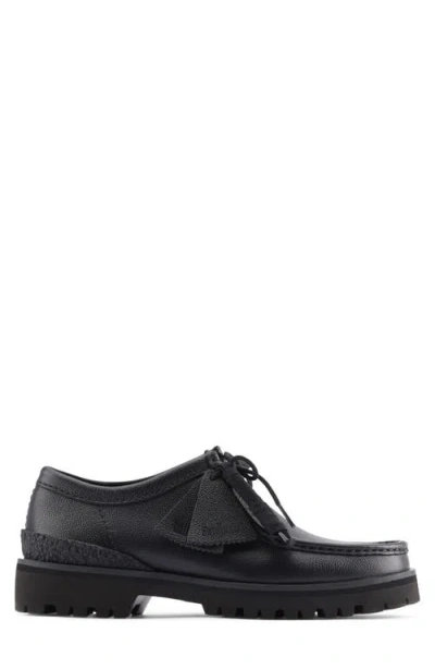 Clarksr Clarks(r) Walla Yukoner Lug Sole Shoe In Black