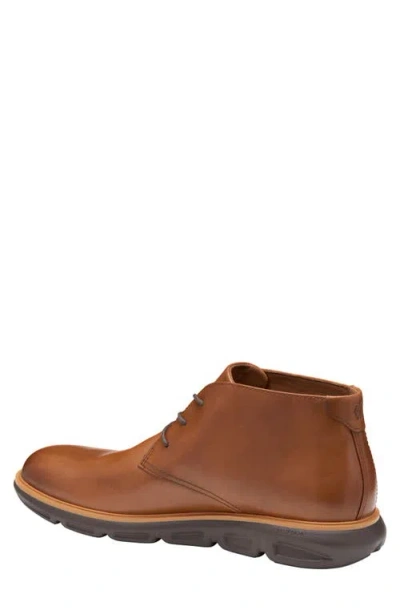 Johnston & Murphy Larkin Chukka Boot In Brown