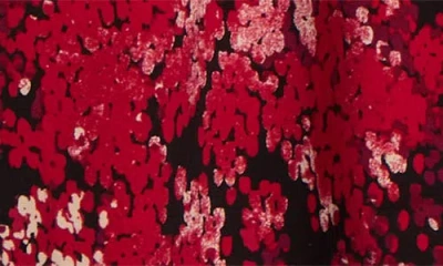 Kasper Pleated Three-quarter Sleeve Top In Red