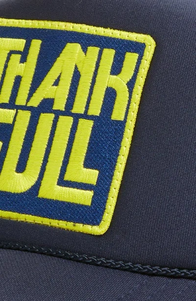 Friday Feelin ' Thankful Trucker Hat In Blue