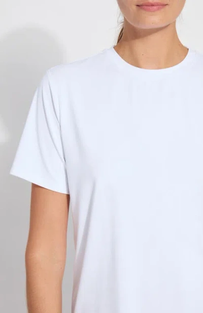 Lyssé Perfect Box-cut Tee Curvy In White