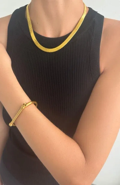 St. Moran Herringbone Chain Necklace In Gold