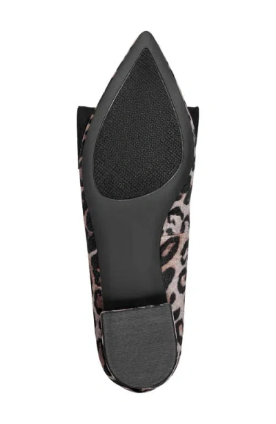 Bandolino Women's Auggie Bow Pointed Toe Tailored Loafers In Brown