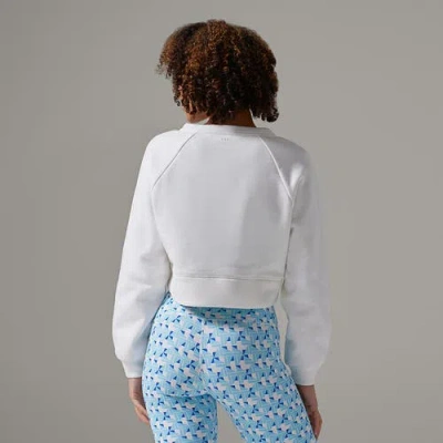 Tavi Easy Breezy Sweatshirt In White