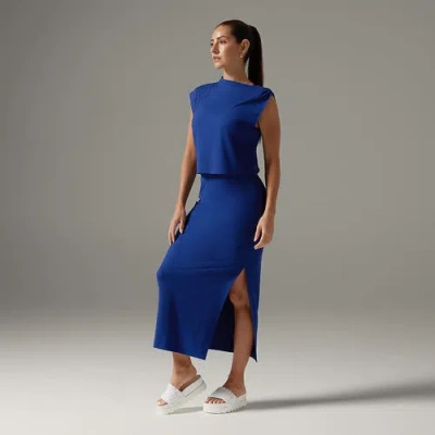 Tavi Brushed Tec Knit Asymmetrical Tee In Blue