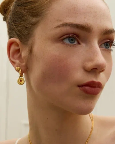 Ottoman Hands Hammered Heart Studs In Gold