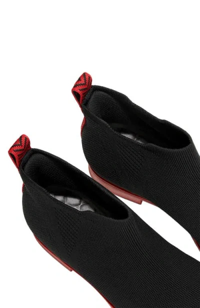 Vivaia Ryan Slip-on Chelsea Boots In Black