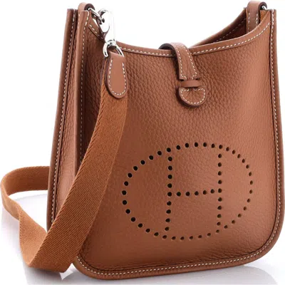 Pre-owned Hermes  Hermes Evelyne Bag Gen Iii Clemence Tpm In Gold