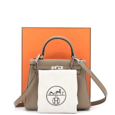 Pre-owned Hermes  Hermes Kelly Handbag Verso Swift With Palladium Hardware 25 In Multi
