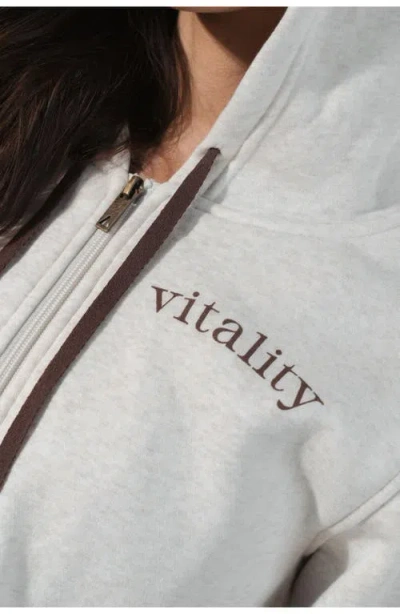 Vitality Zip In Multi