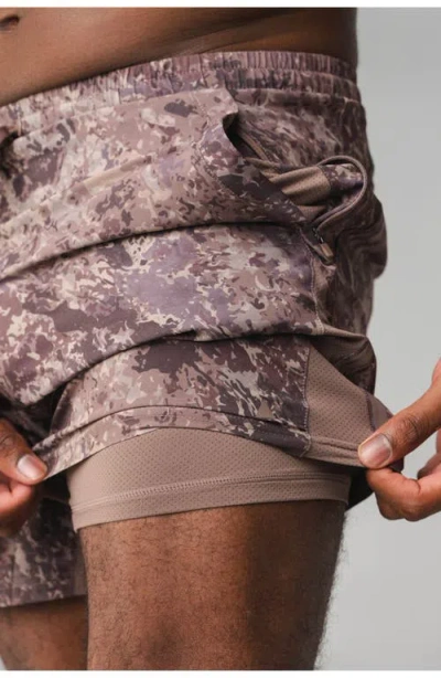 Vitality Prime Train Short 6" In Orange