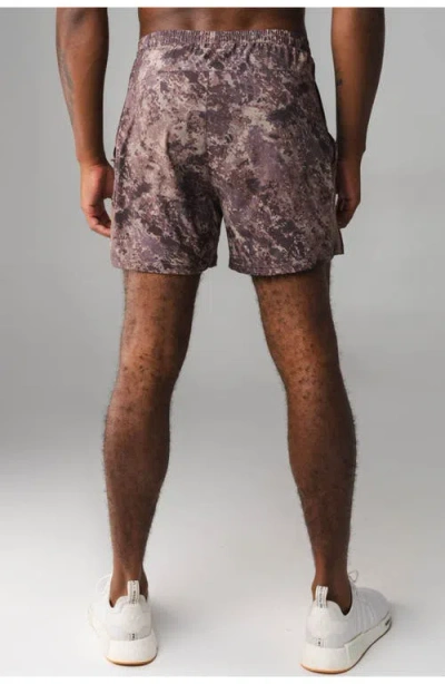 Vitality Prime Train Short 6" In Orange