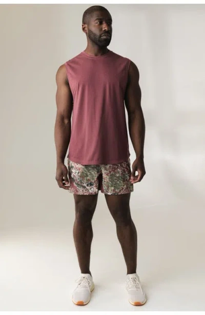 Vitality Prime Train Short 6" In Brown