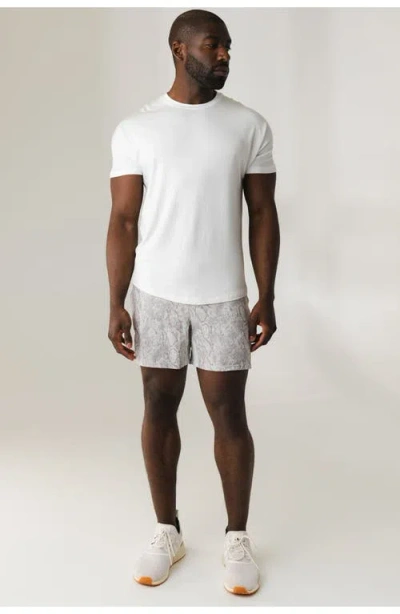 Vitality Prime Train Short 6" In Multi