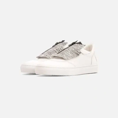Fini Bold White Sneaker In White