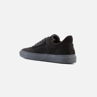 Fini Bold Black Sneaker In Black