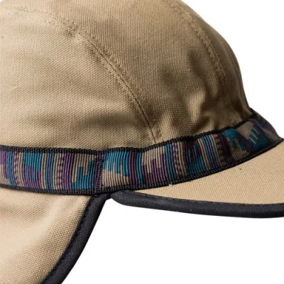 Kavu Strapcap Trapper Cap In Brown