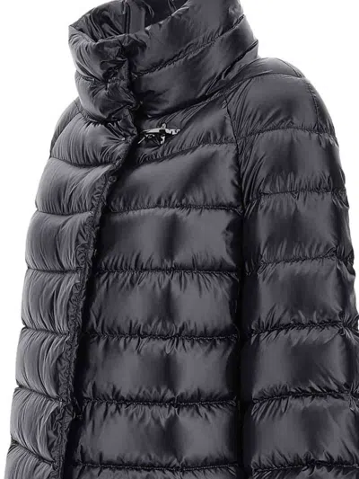 Fay Glossy Quilted Down Coat With Structured Collar In Black