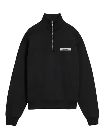 Jacquemus High Neck Zip Sweatshirt With Logo Detail And Gathered Cuffs In Black