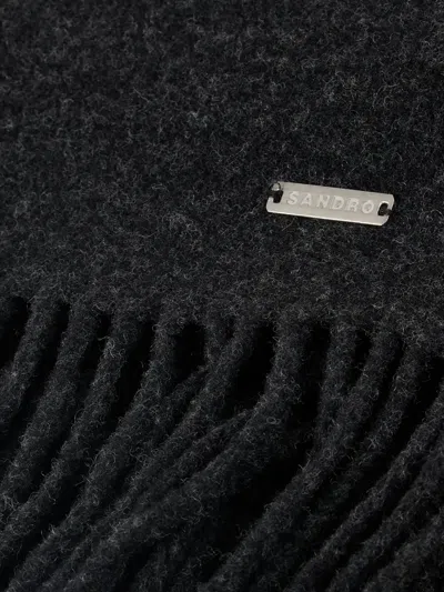 Sandro Fransenschal Mit Logo-schild In Black