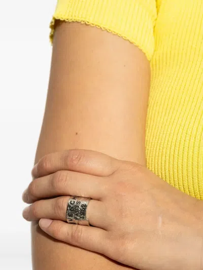 Givenchy Gehämmerter Ring Mit Logo In Metallic