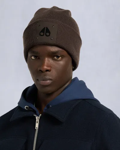 Moose Knuckles Logo Beanie Unisex In Brown