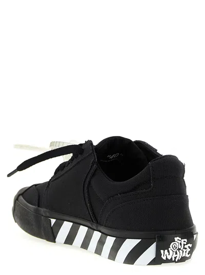 Off-white Round-toe Low-top Casual Shoes In Black