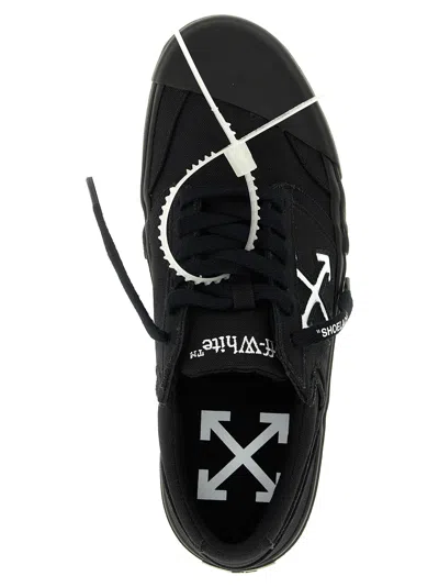 Off-white Round-toe Low-top Casual Shoes In Black