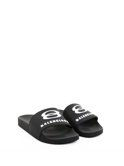 Balenciaga Rubber Slide Sandals For The Pool In Black