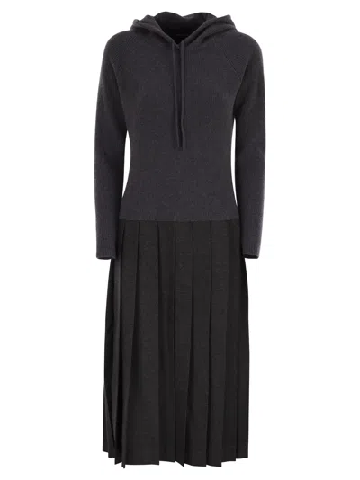 Fabiana Filippi Pleated Hooded Midi Dress In Black
