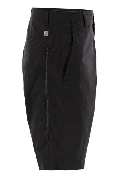 C.p. Company C.p.company Cotton Cargo Shorts With Lens In Black