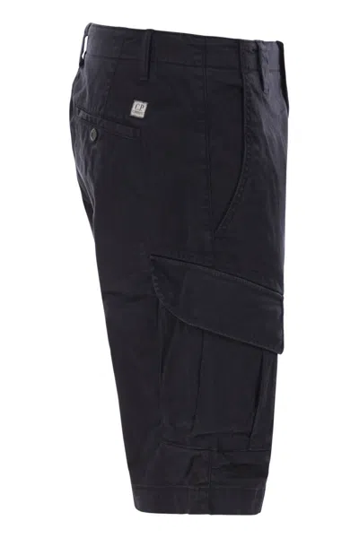 C.p. Company Tailored Cargo Shorts With Distinctive Pocket Details In Black