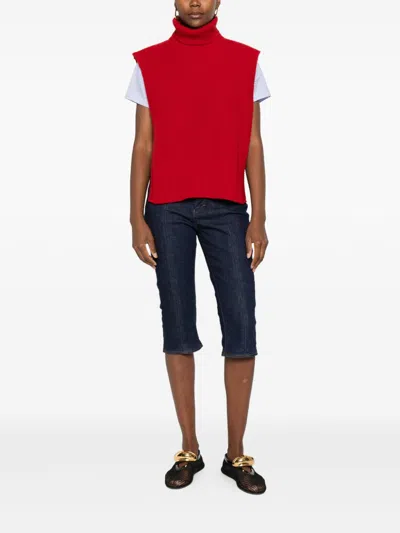 Davantino Turtleneck Sleeveless Wool Sweater In Red