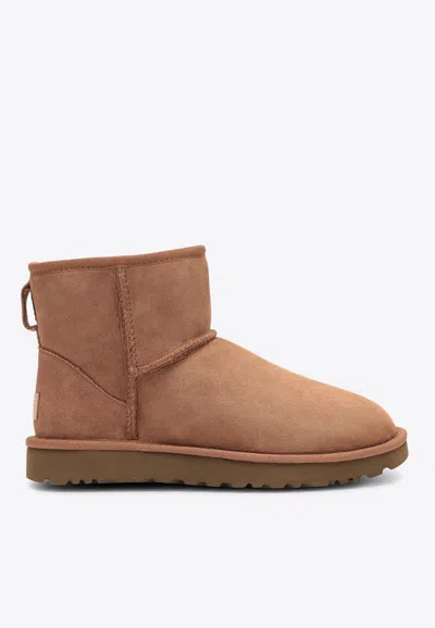 Ugg Mini Classic Ii Beige Pull-on Boots In Suede Woman In Neutral