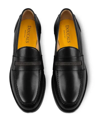 Doucal's Stud-embellishment Leather Loafers In Black