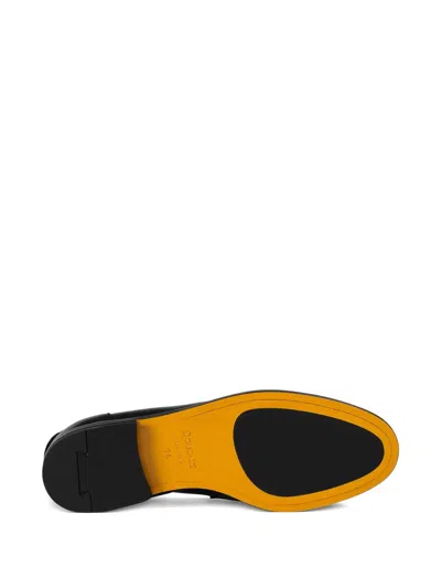 Doucal's Stud-embellishment Leather Loafers In Black