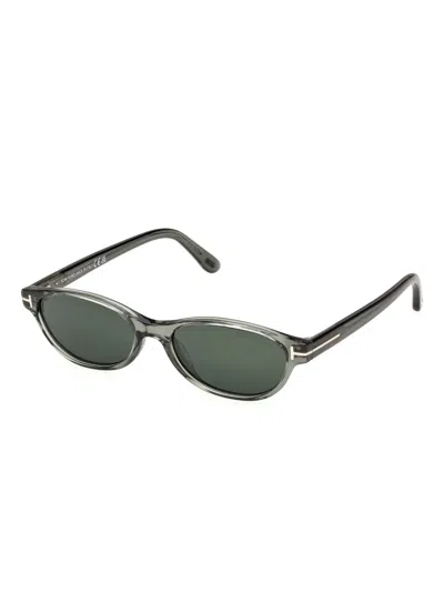 Tom Ford Chloe 52mm Oval Sunglasses In Green