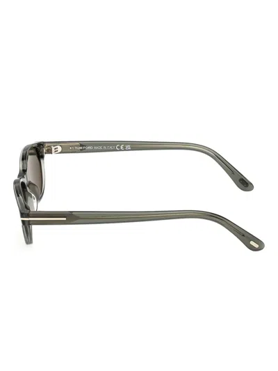 Tom Ford Chloe 52mm Oval Sunglasses In Green