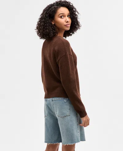Freshman Juniors' Drop-shoulder Long-sleeve Sweater In Brown
