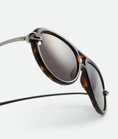 Bottega Veneta Eyewear Aviator Frame Sunglasses In Brown