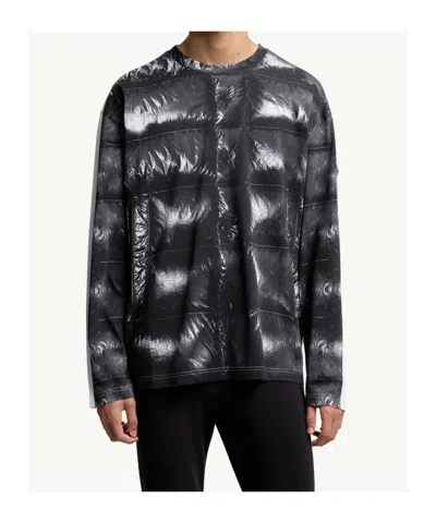 Moncler Long-sleeved T-shirt In Blue