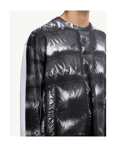 Moncler Long-sleeved T-shirt In Blue