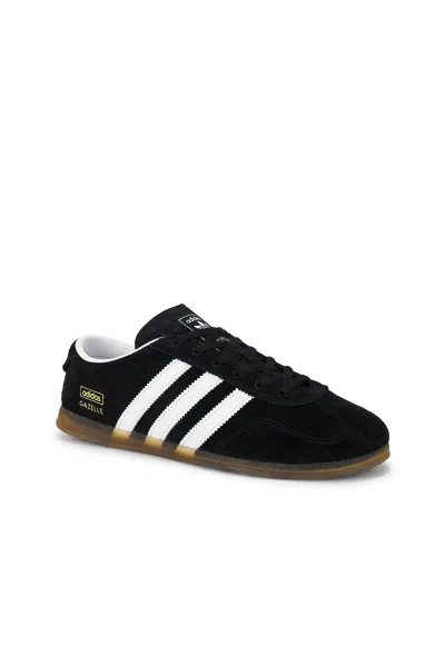 Adidas Originals "gazelle Lo Pro" Sneaker In Black