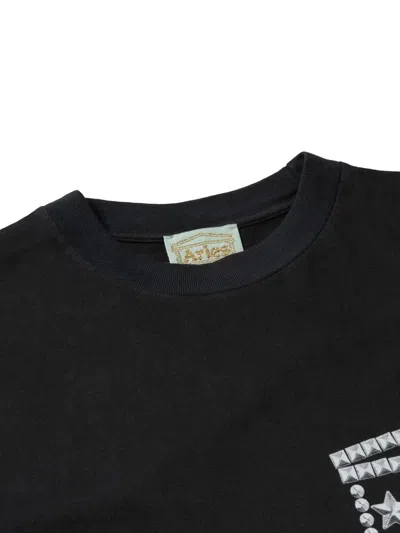 星星铆钉印花T恤